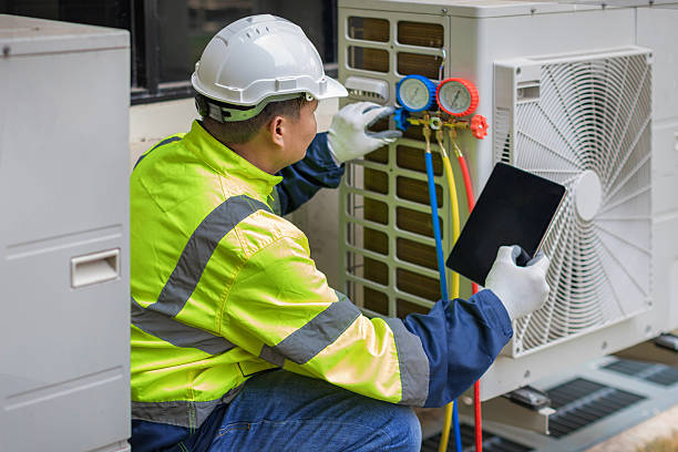 Professional Hvac technician working in Berkeley Heights, NJ